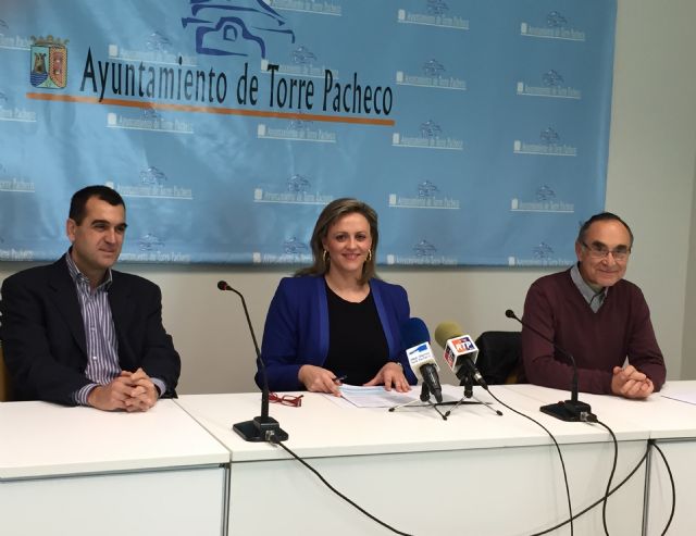 El Ayuntamiento de Torre-Pacheco lleva a cabo un programa que fomenta hábitos saludables en la higiene postural de los niño