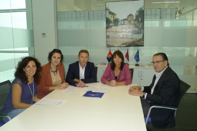 IBERDROLA y Ayuntamiento de Torre-Pacheco firman un convenio de colaboración