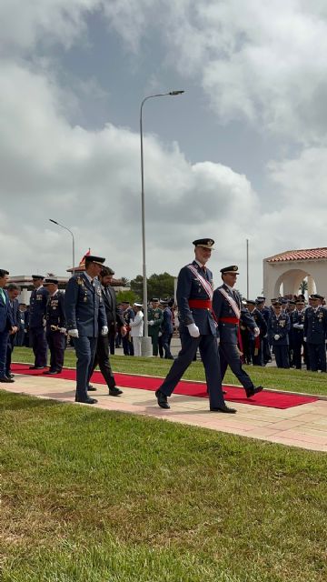 El alcalde de Torre Pacheco asiste a la entrega dedespachos en la AGA